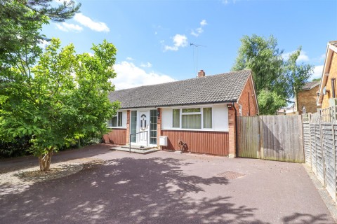 View Full Details for Beaufort Road, Church Crookham, Fleet