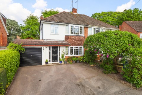 View Full Details for Ferndale Road, Church Crookham, Fleet